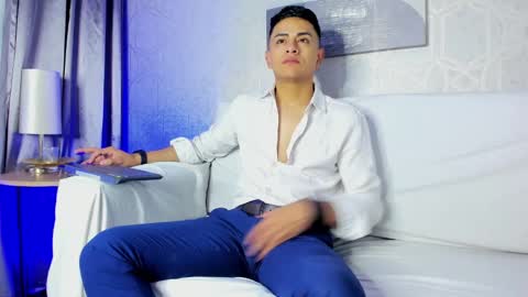 Leo online show from 01/31/25, 11:13