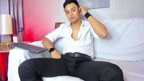 Leo online show from 02/06/25, 02:37