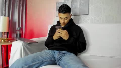 Leo online show from 02/09/25, 11:47