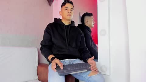 Leo online show from 02/23/25, 11:44