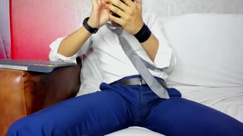 Leo online show from 02/28/25, 05:37