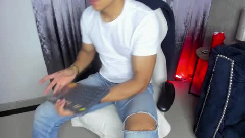 Leo online show from 01/14/26, 11:38