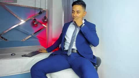 Snapshot of lucii_fer_ chatting on 03/06/26, 11:39 Leo online show from 03/06/26, 11:39