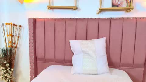 luciia_sweeet online show from 11/21/25, 06:17