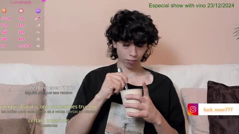 Snapshot of lucke_noor chatting on 12/10/24, 05:11 Noor online show from 12/10/24, 05:11