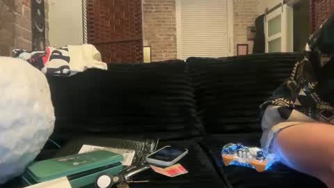 Snapshot of lucky_bme chatting on 03/14/26, 02:06 lucky_bme online show from 03/14/26, 02:06