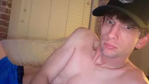 Snapshot of lucky_bme chatting on 05/05/26, 01:57 lucky_bme online show from 05/05/26, 01:57