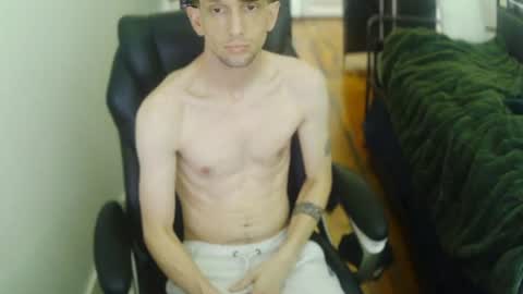 Snapshot of lucky_bme chatting on 06/19/26, 02:54 lucky_bme online show from 06/19/26, 02:54