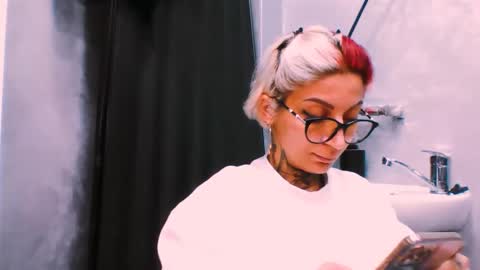 Snapshot of lucky_denizz chatting on 11/23/25, 09:53 lucky_denizz online show from 11/23/25, 09:53