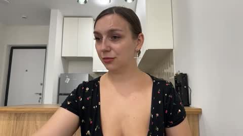 lucky_foryou_baby online show from 09/25/25, 11:25