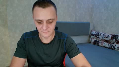 Ethan online show from 01/10/25, 08:48