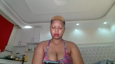 Snapshot of lucky_joy chatting on 04/07/26, 06:36 Lucky joy online show from 04/07/26, 06:36