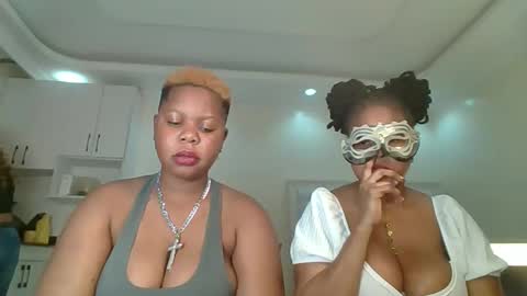 Snapshot of lucky_joy chatting on 04/07/26, 06:41 Lucky joy online show from 04/07/26, 06:41