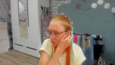 lucky_licky20 online show from 10/25/25, 02:08
