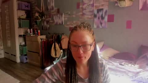 lucky_licky20 online show from 05/27/26, 01:46