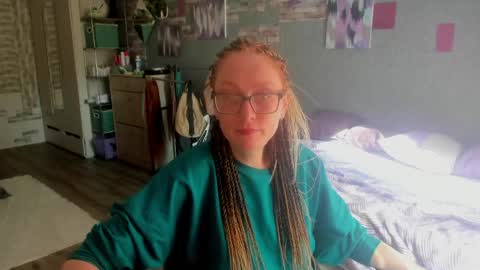 lucky_licky20 online show from 05/31/26, 02:09