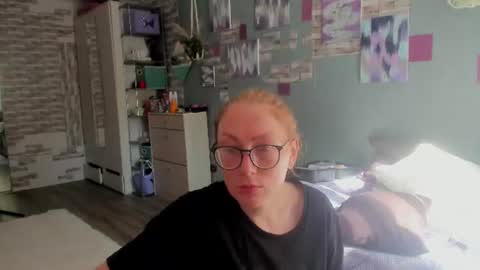 lucky_licky20 online show from 07/10/26, 02:16