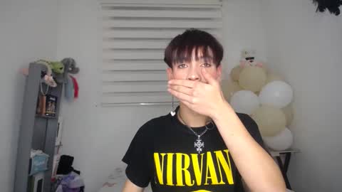 lucky_strickee online show from 10/20/25, 04:13