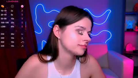 Snapshot of luckybabymeow chatting on 02/23/26, 08:28 Mila Sweetheart online show from 02/23/26, 08:28