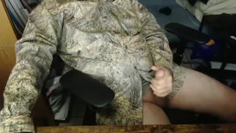 luckycharms9595 online show from 01/13/25, 10:03