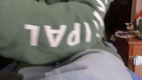 Snapshot of luckydrakex chatting on 01/20/25, 12:39 Lucky online show from 01/20/25, 12:39