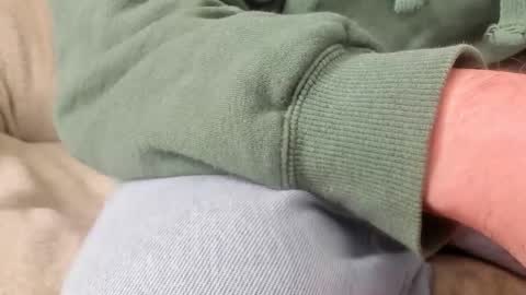 Snapshot of luckydrakex chatting on 01/26/25, 10:23 Lucky online show from 01/26/25, 10:23