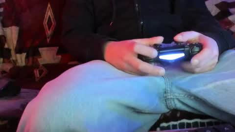 Snapshot of luckydrakex chatting on 02/03/25, 06:07 Lucky online show from 02/03/25, 06:07