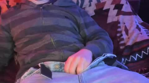 Snapshot of luckydrakex chatting on 02/10/25, 06:35 Lucky online show from 02/10/25, 06:35