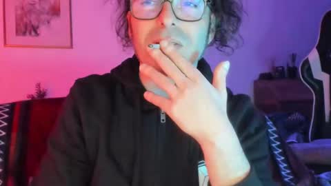 Snapshot of luckydrakex chatting on 02/20/25, 06:46 Lucky online show from 02/20/25, 06:46