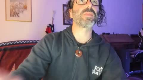 Snapshot of luckydrakex chatting on 10/04/25, 06:28 Lucky online show from 10/04/25, 06:28