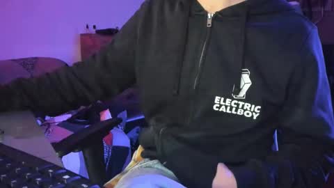 Lucky online show from 02/27/26, 10:21