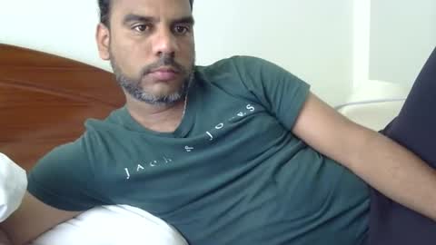 Snapshot of luckyfinalone chatting on 10/12/25, 06:07 luckyfinalone online show from 10/12/25, 06:07