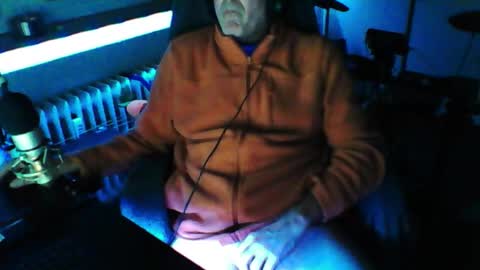 Snapshot of luckyfreak1 chatting on 03/06/26, 07:21 call me Stefan online show from 03/06/26, 07:21