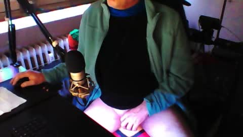 Snapshot of luckyfreak1 chatting on 03/13/26, 12:56 call me Stefan online show from 03/13/26, 12:56