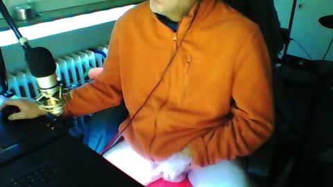 Snapshot of luckyfreak1 chatting on 03/21/26, 07:57 call me Stefan online show from 03/21/26, 07:57