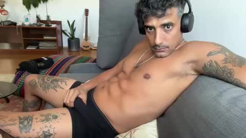 luckyhorse3 online show from 09/15/25, 01:33