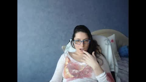 luckylinda23 online show from 02/17/25, 11:44