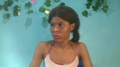 Gloria online show from 10/27/25, 08:40