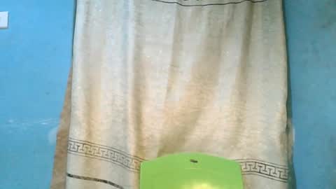 Snapshot of luckymadequeen chatting on 06/15/26, 11:07 Gloria online show from 06/15/26, 11:07