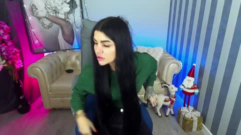 Monika online show from 01/08/25, 04:11