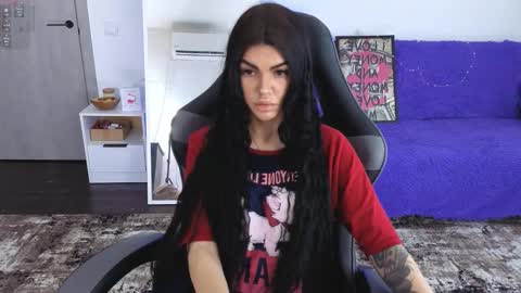 Monika online show from 02/09/26, 08:51