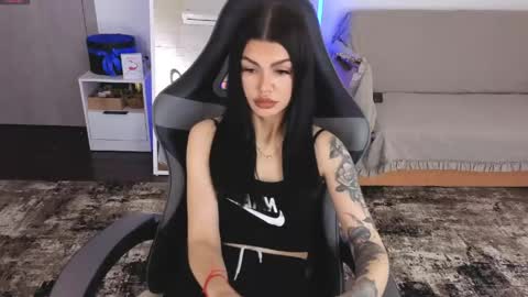 Snapshot of luckyrebel_ chatting on 05/09/26, 06:40 Monika online show from 05/09/26, 06:40