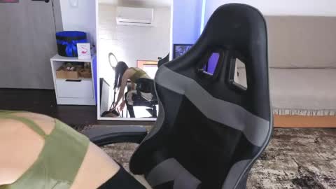 Snapshot of luckyrebel_ chatting on 05/13/26, 07:28 Monika online show from 05/13/26, 07:28