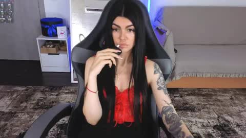 Snapshot of luckyrebel_ chatting on 05/15/26, 07:15 Monika online show from 05/15/26, 07:15