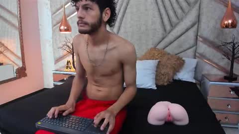 Snapshot of luckysamer chatting on 02/22/26, 12:15 LuckySame online show from 02/22/26, 12:15