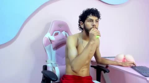 Snapshot of luckysamer chatting on 02/23/26, 12:02 LuckySame online show from 02/23/26, 12:02