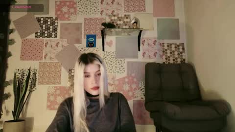 Snapshot of luckysapphire777 chatting on 05/19/26, 11:38 luckysapphire777 online show from 05/19/26, 11:38