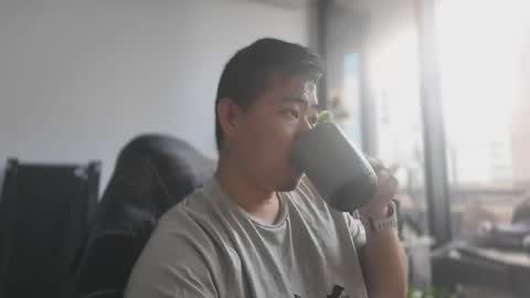 Snapshot of luckystrike989 chatting on 02/12/25, 10:15 Tyson online show from 02/12/25, 10:15