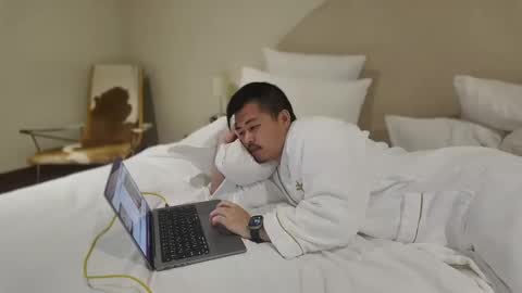 Snapshot of luckystrike989 chatting on 02/18/25, 09:43 Tyson online show from 02/18/25, 09:43