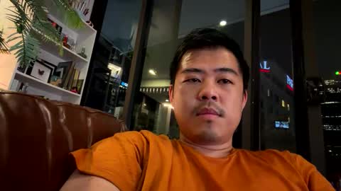 Snapshot of luckystrike989 chatting on 11/28/25, 11:24 Tyson online show from 11/28/25, 11:24